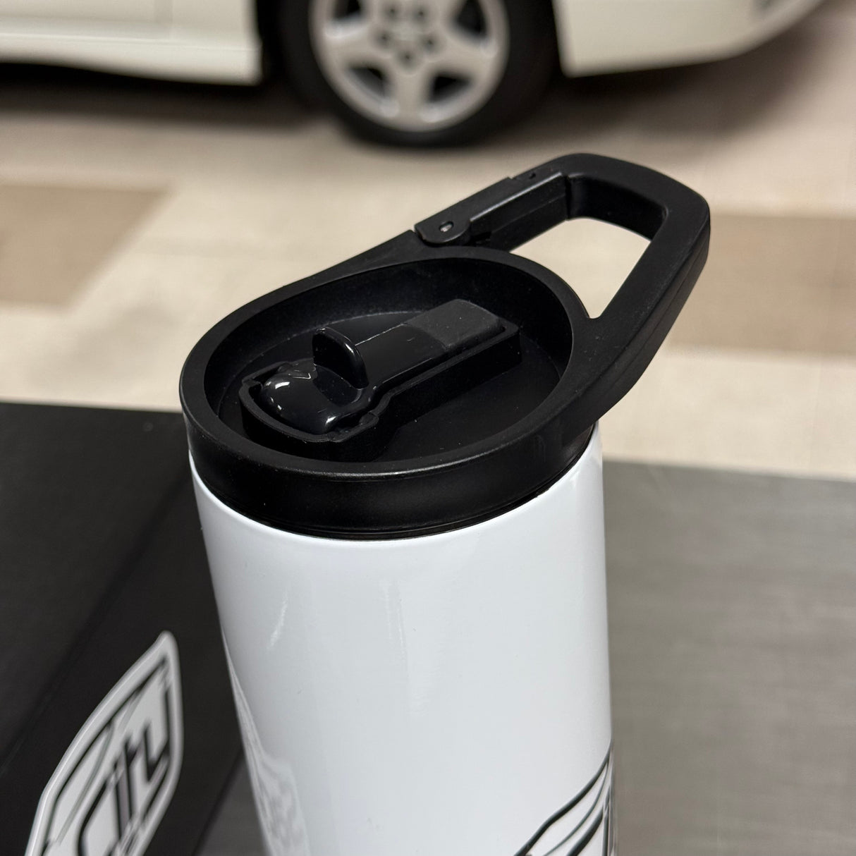 ICE Cold 20oz Tumbler + Hot Thermos