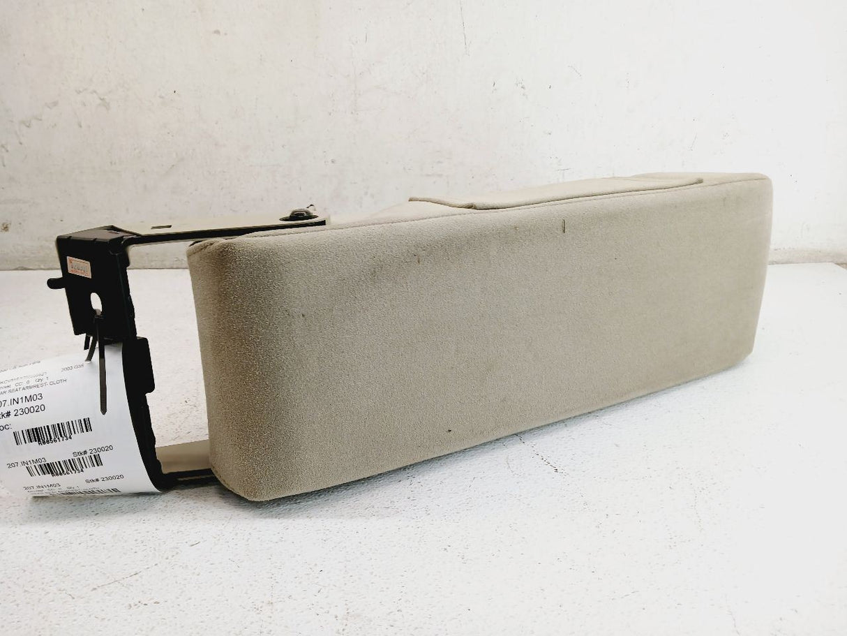 03-04 G35 Sdn Center Console Armrest w/Accessories CLOTH OEM 88610-AM000