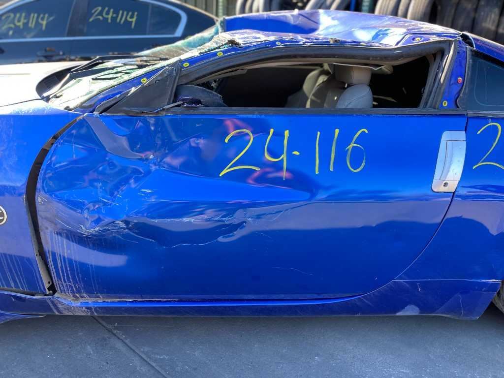 03-05 NISSAN 350Z Center Console Cupholder OEM