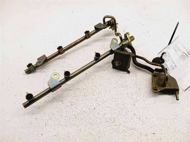 03-05 G35 03-06 350Z Fuel Injector Rail VQ35DE OEM 17521-8J101