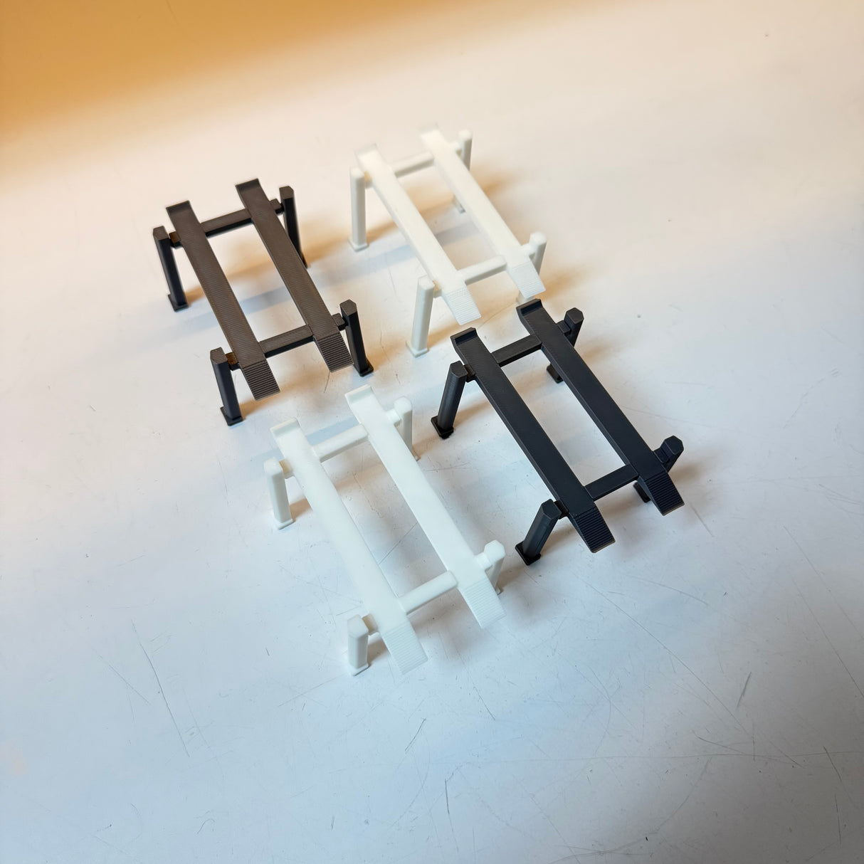 Hot Wheels 4 Post Lift (Set of 4)