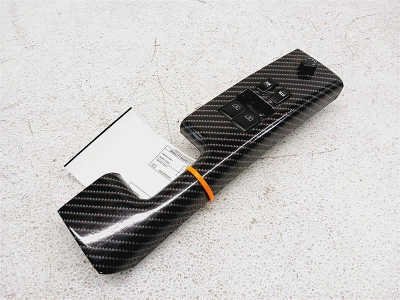 F/L DOOR WINDOW SWITCH - CARBON WRAP