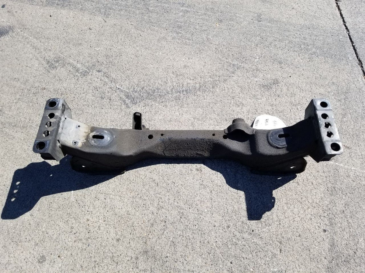 FRONT SUSPENSION CROSSMEMBER