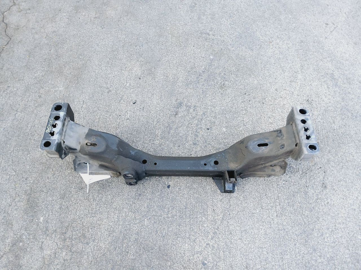 FRONT SUSPENSION CROSSMEMBER