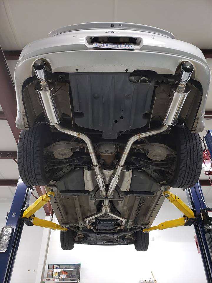 SOHO Motorsports HR/VHR Dual Exit Exhaust