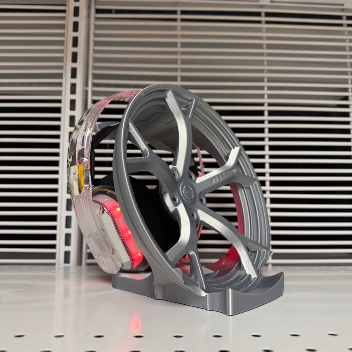 Exclusive Nismo V1 Gaming Headphone + Controller + Phone Stand
