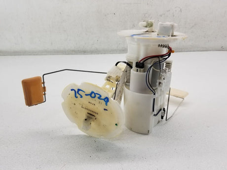 03-04 NISSAN 350Z Fuel Pump Assembly OEM 17040CD000