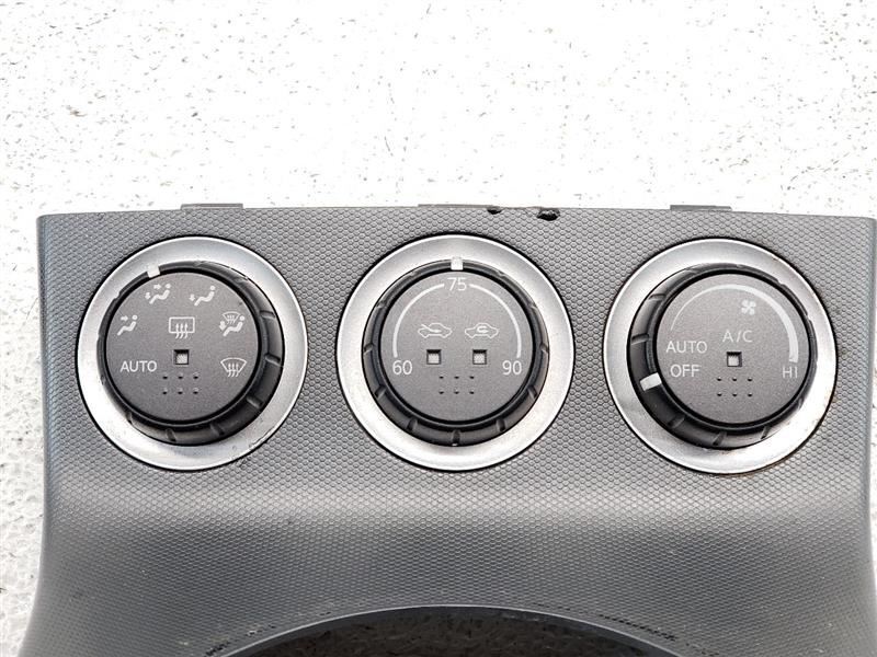 03-04 Nissan 350z Shifter Bezel A/T OEM 96913CD000