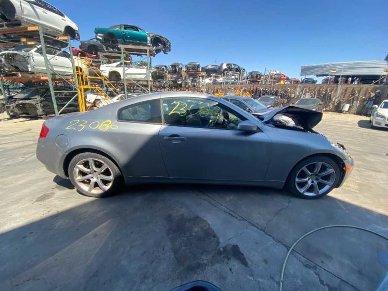 03 Infiniti G35 Coupe Driver Rocker Panel Molding Grey (WV2) OEM 76851AM817