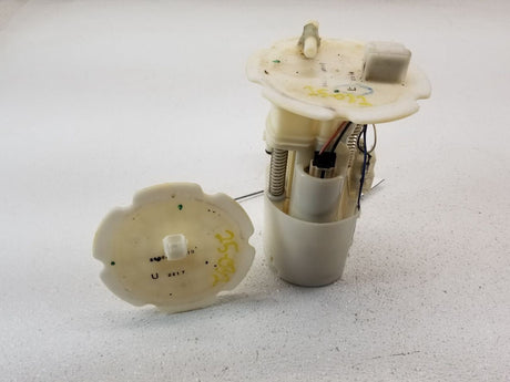 03-04 NISSAN 350Z Fuel Pump Assembly OEM 17040CD000