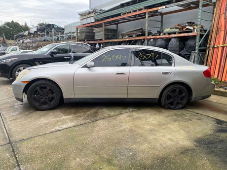 03 INFINITI G35 Sedan Ignition Switch w/ Key OEM D8700AL527