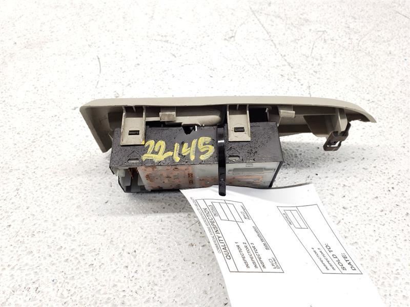 03-04 Infiniti G35 Coupe Driver Door Window Switch Sage (S) OEM 80961AM800
