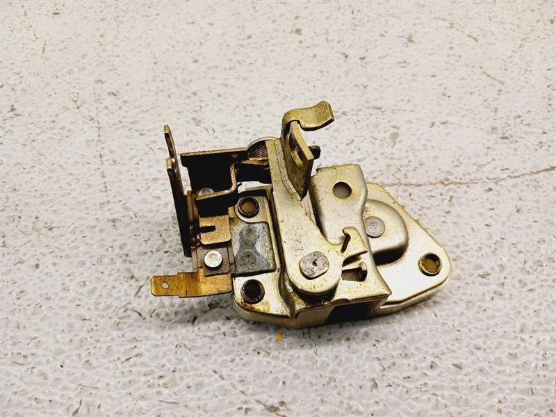 1986 Nissan 300ZX Z31 Rear Trunk Latch w/Hardware