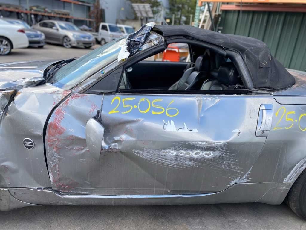 03-04 NISSAN 350Z Passenger Side View Mirror Grey/WV2 OEM K6301CD060