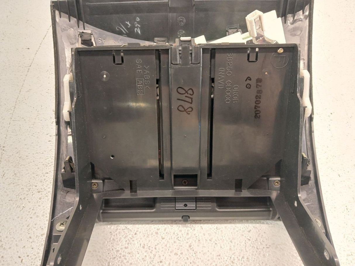 03-04 NISSAN 350Z Center Radio Dash Bezel Black/G OEM 68260-CD00A