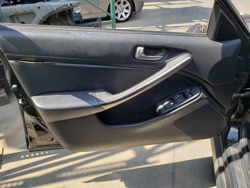 03-04 G35 Sdn Passenger Front Door Handle Exterior Assy Black/KH3 OEM 82606AC70B