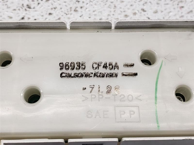 03 Nissan 350z Temperature Control Dials OEM 27500CD000