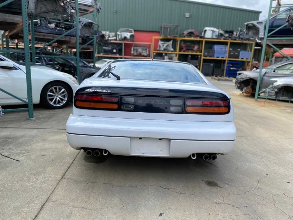 90-95 NISSAN 300ZX 2+2 Fuel Filler Door White/QN0 OEM 78830-32P30