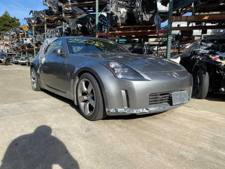 03-05 NISSAN 350Z Clutch Slave Cylinder Cover Bracket OEM 