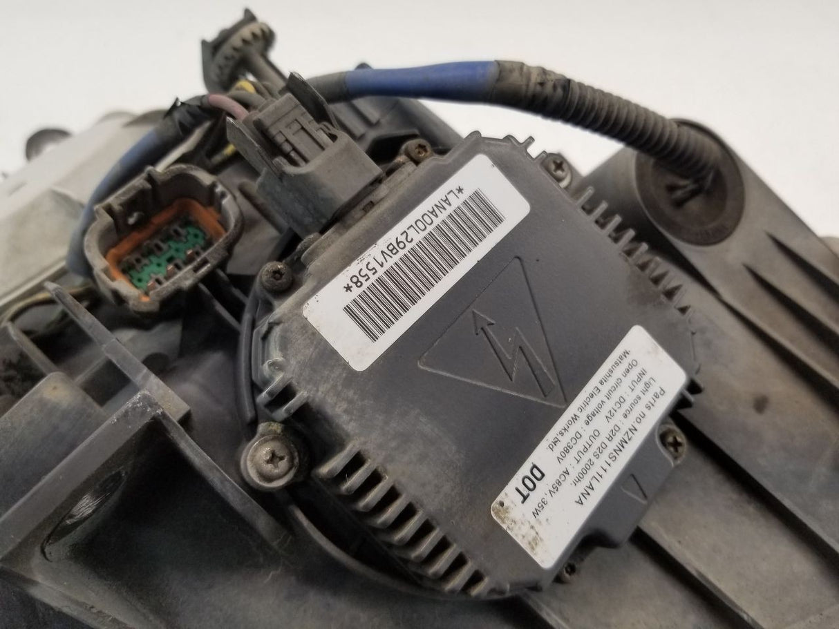 03 NISSAN 350Z Driver Left Headlight Xenon HID OEM 26060CD085