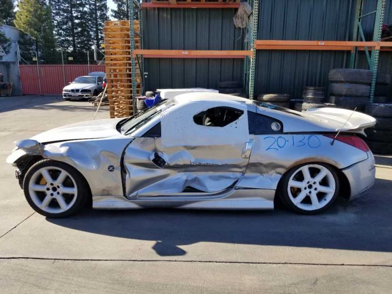 03-04 Nissan 350z Rear Reinforcement Bar 85032CD010 OEM