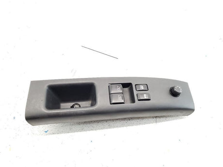 03-05 NISSAN 350Z Driver Front Door Switch Lock/Window Black/G OEM 25401CD02D