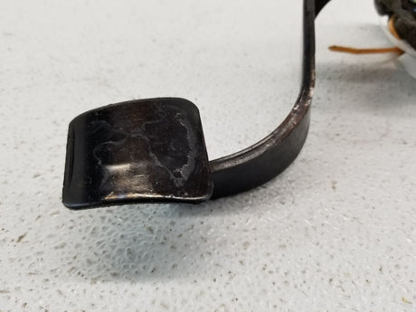 03-04 NISSAN 350Z Clutch Pedal Assy OEM 46503-CD006