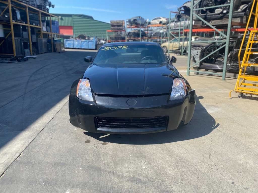 03-04 NISSAN 350Z Front Passenger Door Trim Panel Black/G OEM 80900-CD000