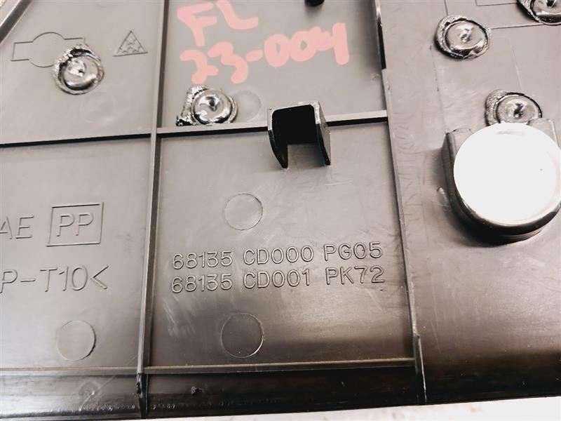 03-04 Nissan 350z Console Side Trims (Pair) OEM 68135CD000