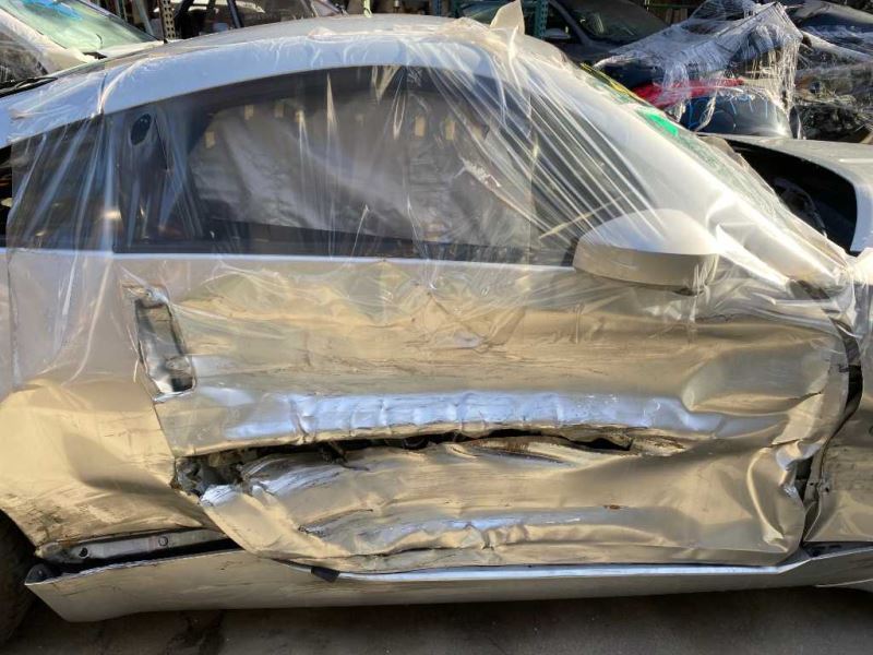 03-05 Infiniti G35 03-06 350z Fuel Tube to Damper Pipe Assy OEM 17520AM610