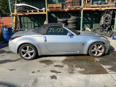 03-04 Nissan 350z Conv. Fuel Filler Door Silver (KY0) OEM 78830CD061