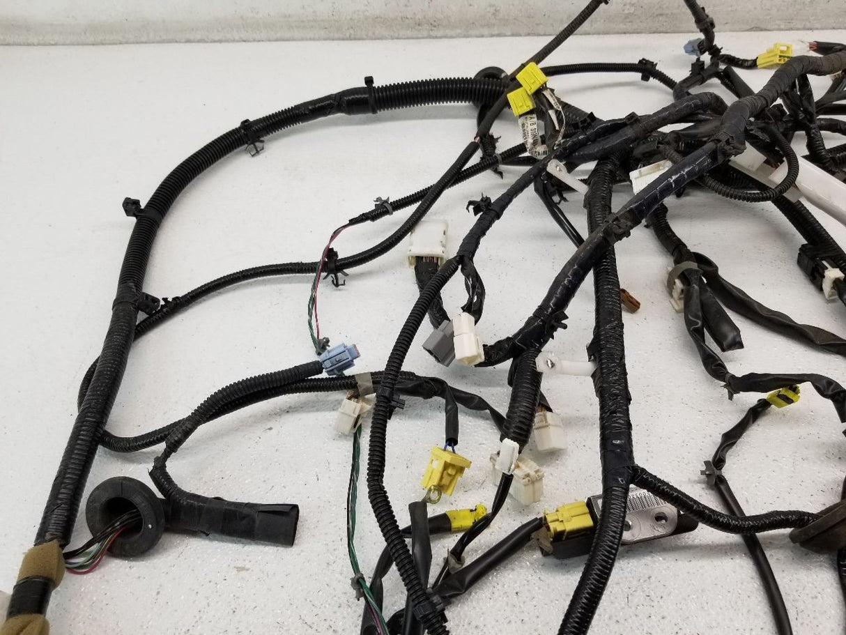 03-04 NISSAN 350Z M/T Body Wire Harness OEM 24014-CD002