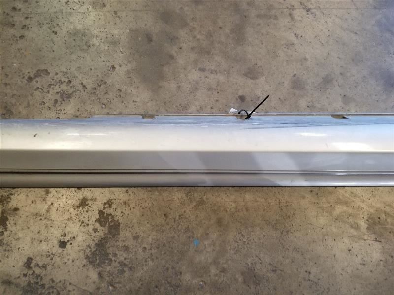 1995 NISSAN 300ZX Front Right Rocker Panel Side Skirt Silver/KL0 OEM 76412-30P60