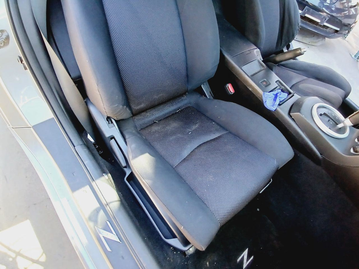 03-04 NISSAN 350Z Passenger Front Seat Cloth Black/G OEM 87351CD000