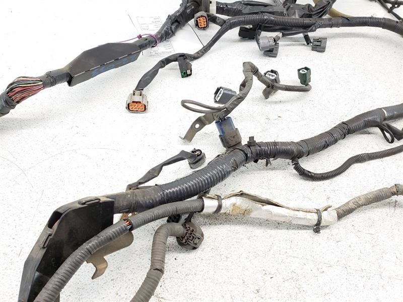 03-04 Nissan 350Z A/T Engine Wiring Harness OEM 24011-CD810