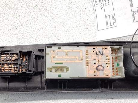 03-05 Nissan 350z Driver Door Window Switch OEM 25401CD02D