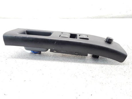 03-05 Nissan 350z Driver Door Window Switch Black (G) OEM 80961CD000