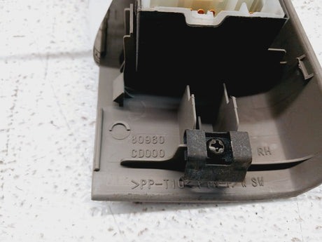 03-04 NISSAN 350Z Front Passenger Power Window Switch Black OEM 80960-CD000