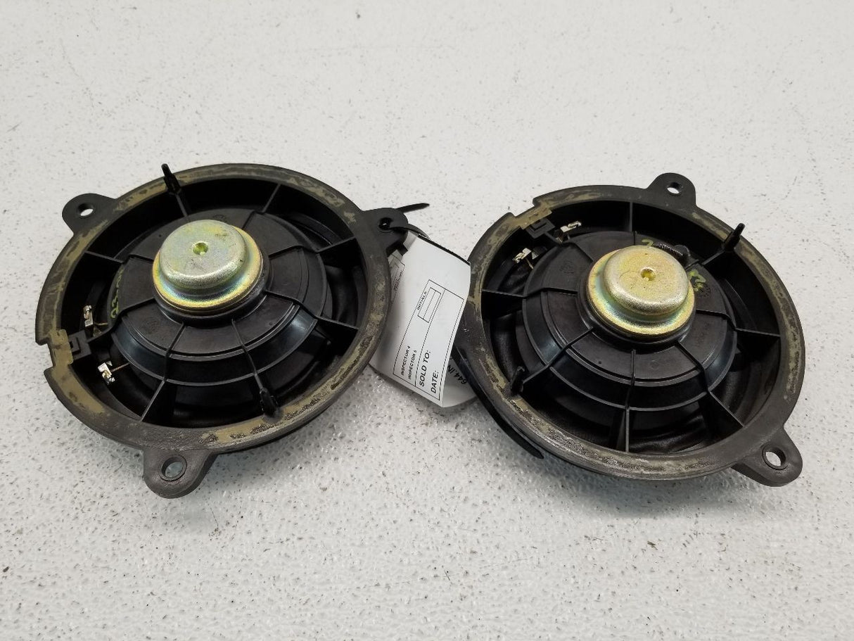 03-04 G35 Coupe 03-04 FX35/FX45/M45 Bose Door Speaker Pair x2 OEM 28156AM800