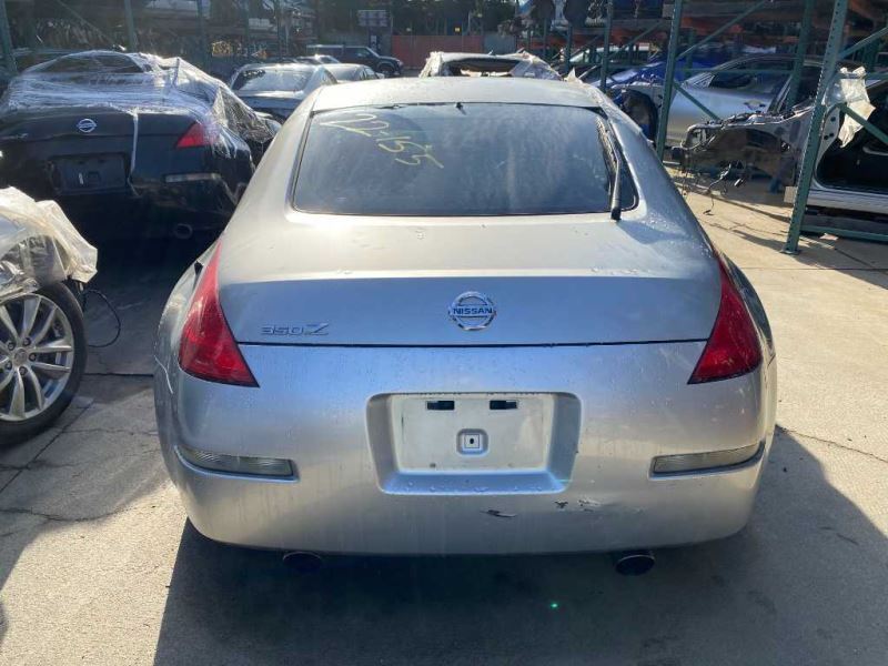 03-05 Infiniti G35 03-06 350z Fuel Tube to Damper Pipe Assy OEM 17520AM610