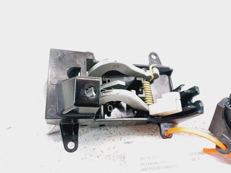 03-04 Nissan 350z Interior Door Handles (Pair) OEM 80670CD70A