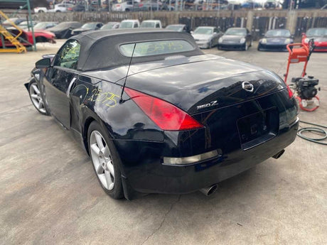 03-05 NISSAN 350Z Driver Front Door Switch Lock/Window Black/G OEM 25401CD02D