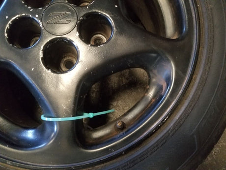 90-91 NISSAN 300ZX Rear Alloy Wheel 16x7.5 w/ 54.0mm Ornament OEM 4030040P92 