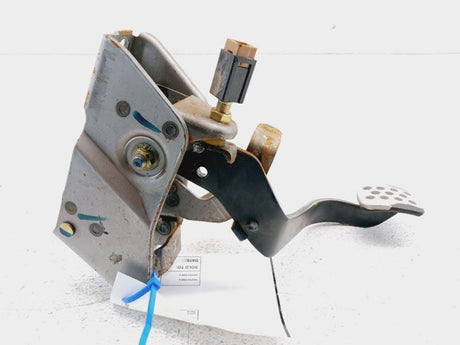 03-04 G35/350Z Clutch Pedal Assy OEM 46503-CD011