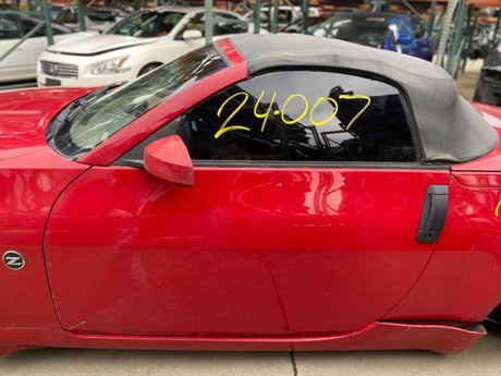 03-04 Nissan 350Z CONV R/R Rear Right Mud Flaps Red(AX6) OEM