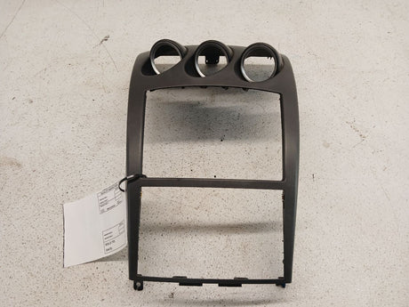 03-04 NISSAN 350Z Center Radio Dash Bezel Black/G OEM 68260-CD00A