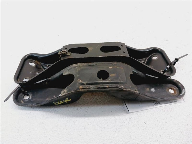1995 Nissan 300ZX OEM M/T NA Transmission Mount Bracket 11330-30P00 Fits:90-96