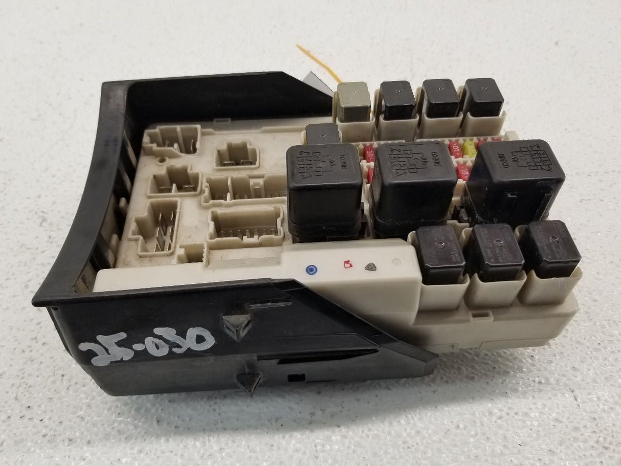 03-04 NISSAN 350Z 04-06 G35 IPDM Power Supply Module OEM 284B7-AQ006