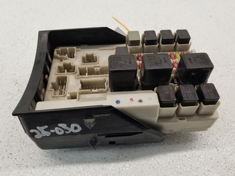 03-04 NISSAN 350Z 04-06 G35 IPDM Power Supply Module OEM 284B7-AQ006