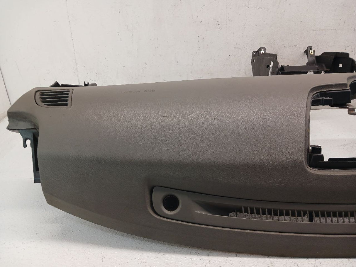 03-04 INFINITI G35 Coupe Dashboard Assembly Sage/S OEM 68200AM600 